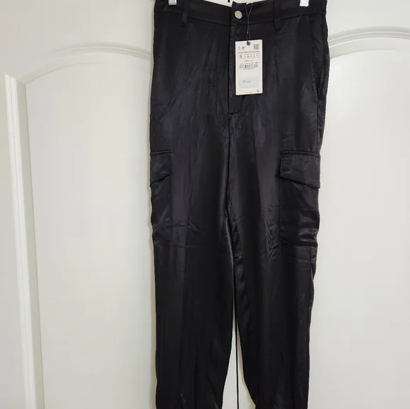 Zara Black Satin Cargo Jogger Pants - Picture 3 of 6